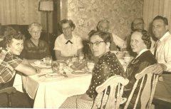 Unknown, Grandma Rosina Froese, Aunt Frieda & Uncle Herman, Uncle Art, Dad & Mom, Unknown.jpg